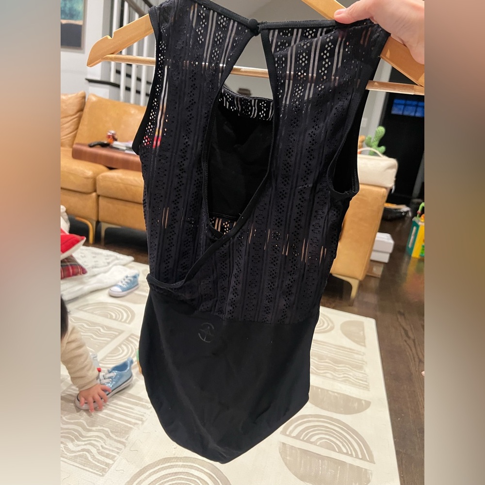 Wear Moi Leotard – Size M (Excellent Condition) - Picture 2 of 8